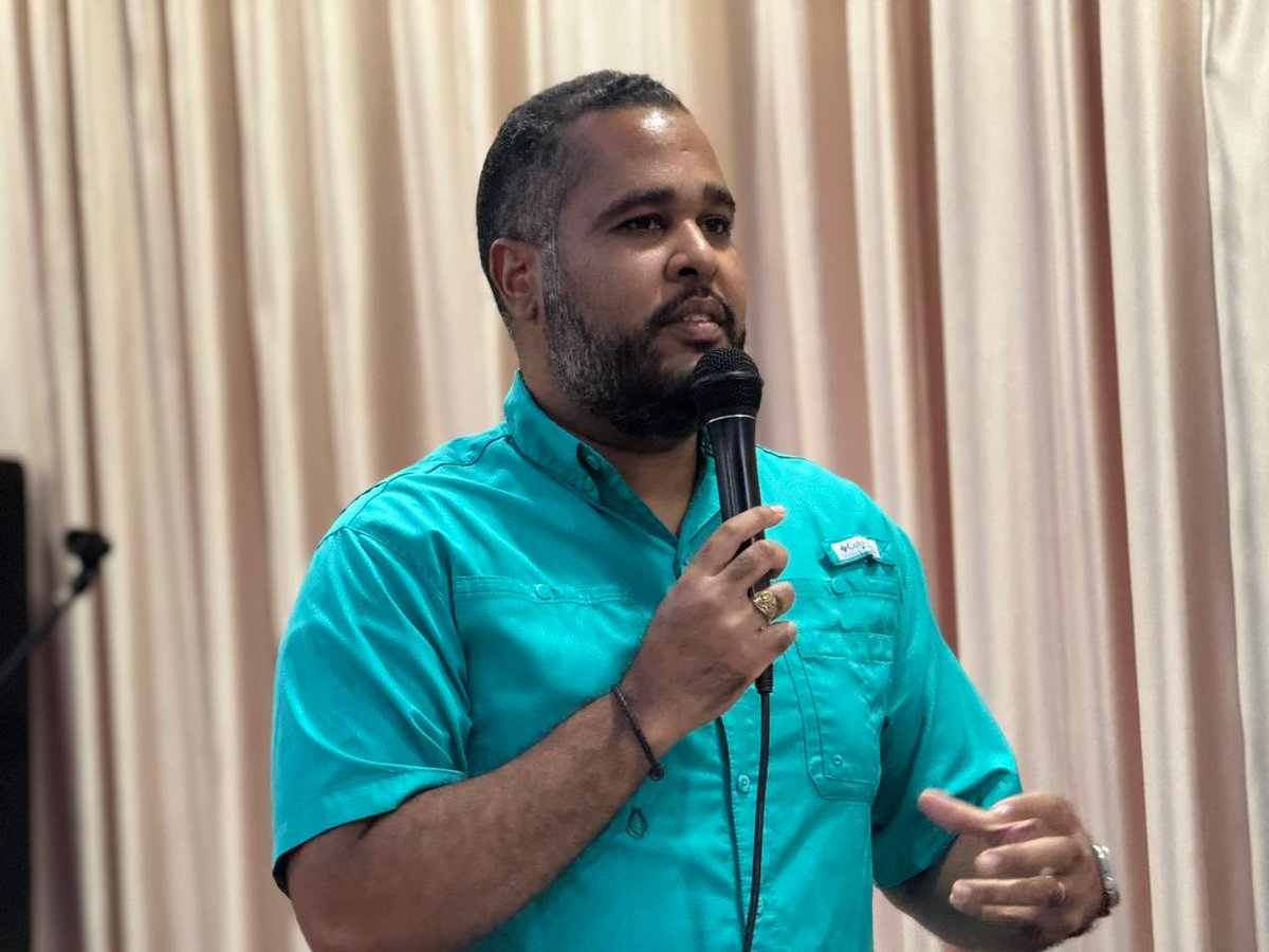 JeanCarMarte's tweet photo. 📍 San José De Ocoa, Peravia y San Cristóbal

🗓️ Continuación de visita a dirigencias provinciales. 

En el día de hoy culminamos con éxito una jornada intensa este fin de semana de visita a 6 provincias, donde pudimos evidenciar el entusiasmo de todos nuestros compañeros y compañeras, donde seguimos celebrando Asambleas Provinciales para la reestructuración y crecimiento de nuestro Partido Primero la Gente (PPG). 

¡Las puertas están abiertas en el partido del futuro y las oportunidades!