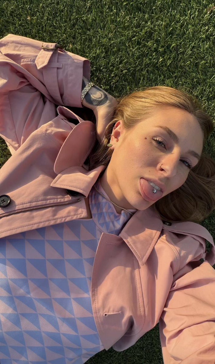 kate madison tweet media