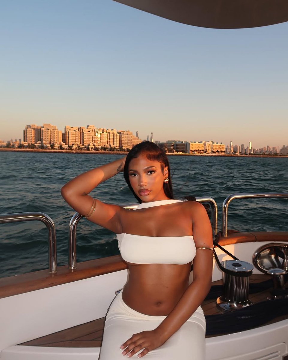 TinoStellar 🍑🍒 tweet media