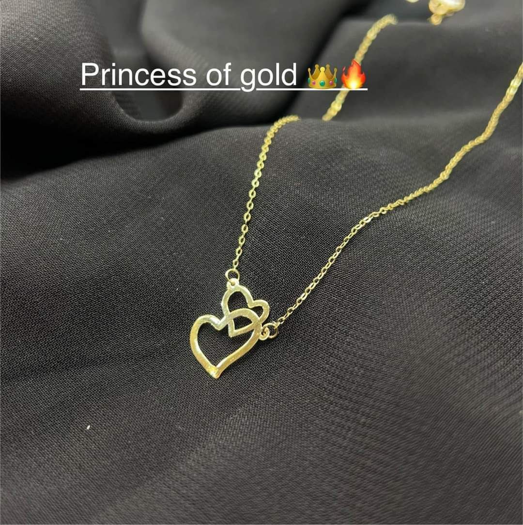 Amira360178's tweet image. #Austria #UAE #ltaly You call follow up and order for your gold necklace ذهب_مجوهرات#
