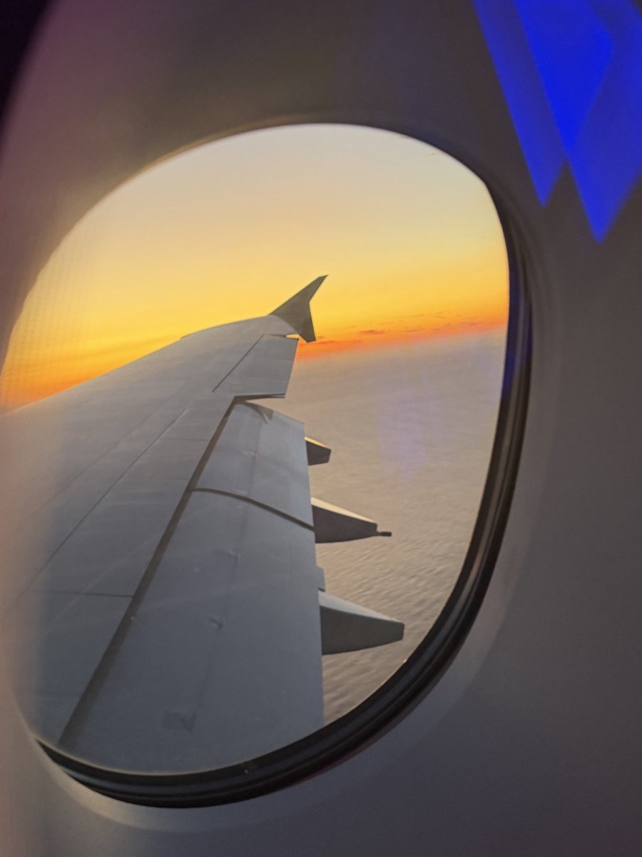 RitaAnwari's tweet image. Despite global uncertainty and ongoing tensions in the #Middle East, it’s encouraging to see that #business momentum especially in the #UAE
remains strong and resilient.

Last week, as a #Global Strategic Investment Executive I had the opportunity to travel to the region and