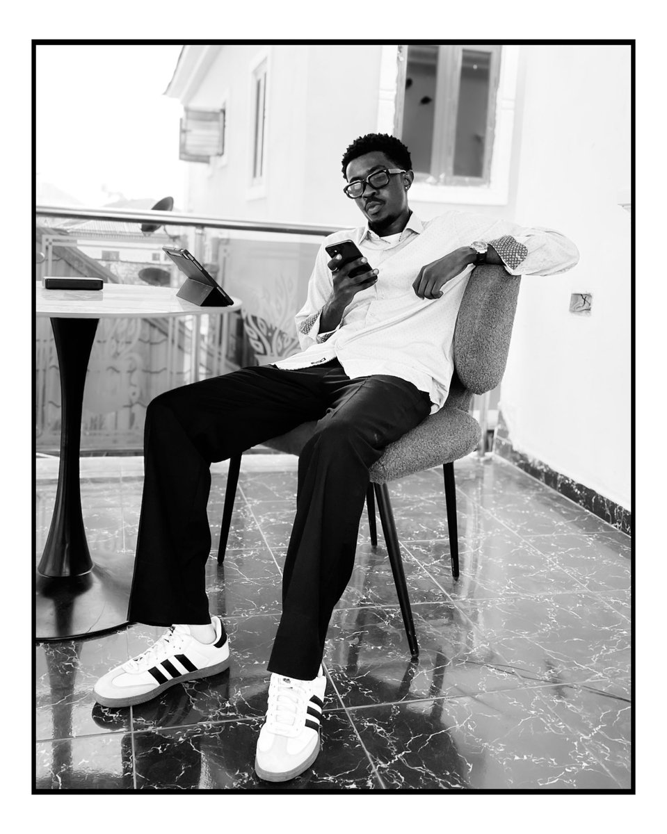 Iamtomzyy's tweet photo. +1 🎉
Hmm, Alhamdulilah for Life Genuinely! 
Keep shining Tomzyy, Happy Birthday 🥂❤️ https://t.co/DgNQ96mT53