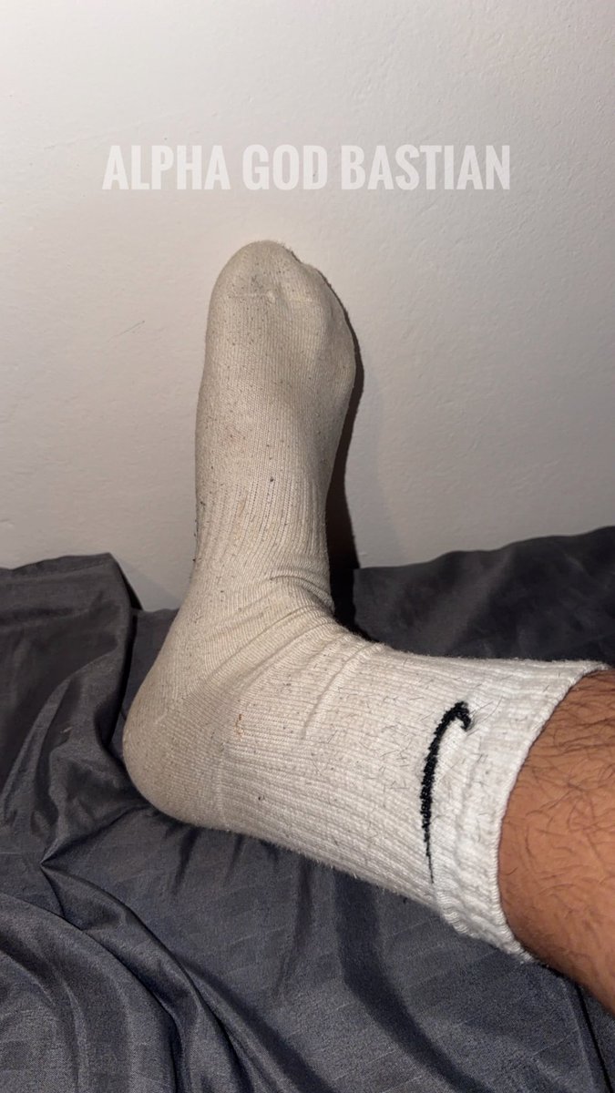 FINDOM BASTIAN ⛓️🤴🏻 tweet media