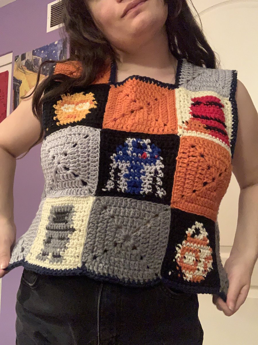 JESS BLART MAUL COP 👇👩 🪨 tweet media