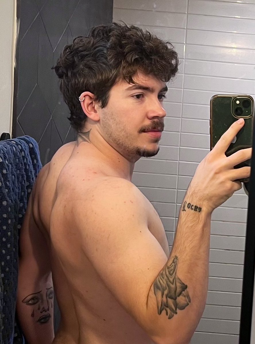 Solar Flare tweet media