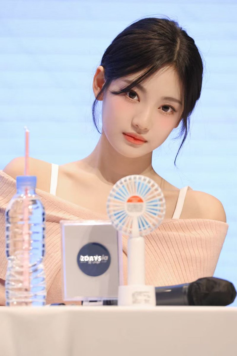 baichangyi2's tweet photo. #NINGNING https://t.co/DInmfYQjRl