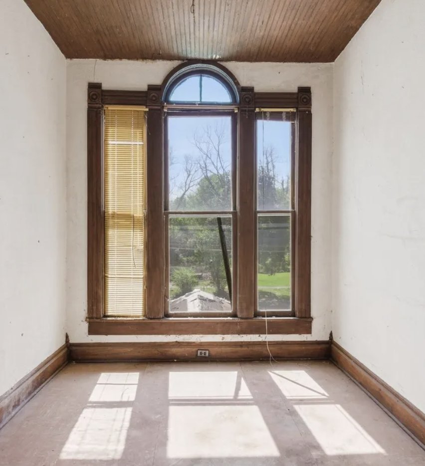 oldhouseunder50's tweet image. $90K. Save This c.1910 #Mississippi #Home Ready For Restoration. oldhousesunder50k.com/save-this-c-19…