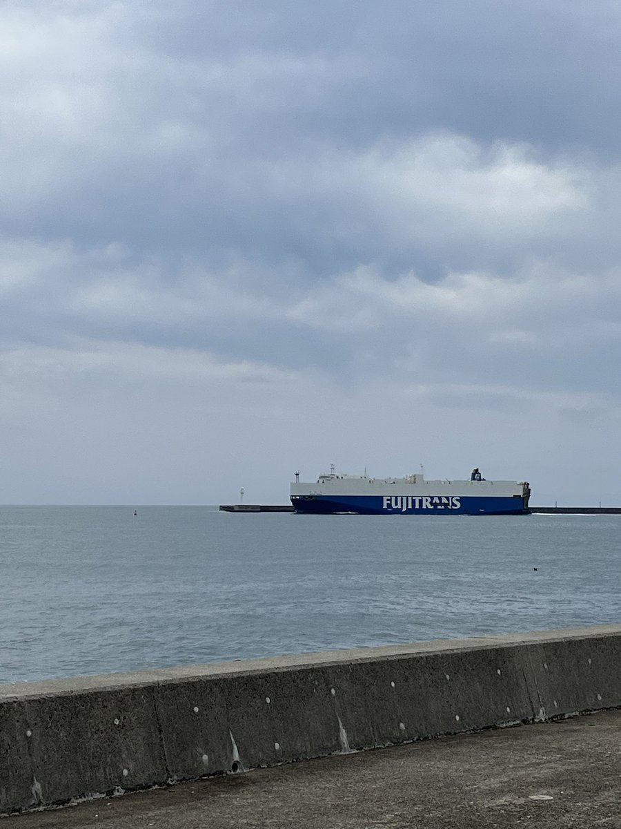 さと君 tweet media