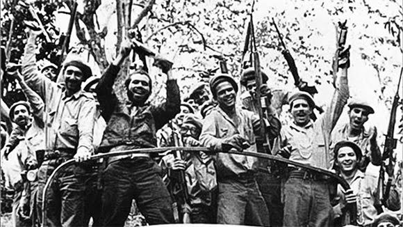 Comandante en Jefe de la victoria.
#100AñosConFidel 
#FidelEterno 
#GirónEsHoy
#VillaClaraConTodos