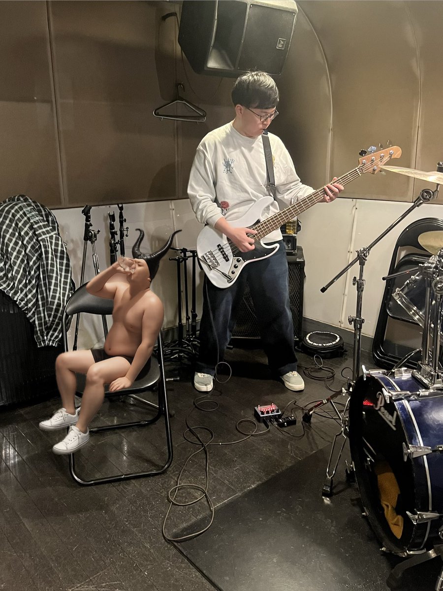 Fallen Grace tweet media