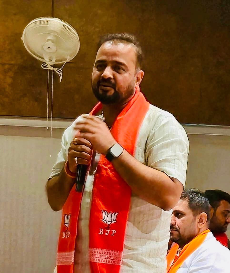 Ajay Brahmbhatt ( 🆎 ) tweet media