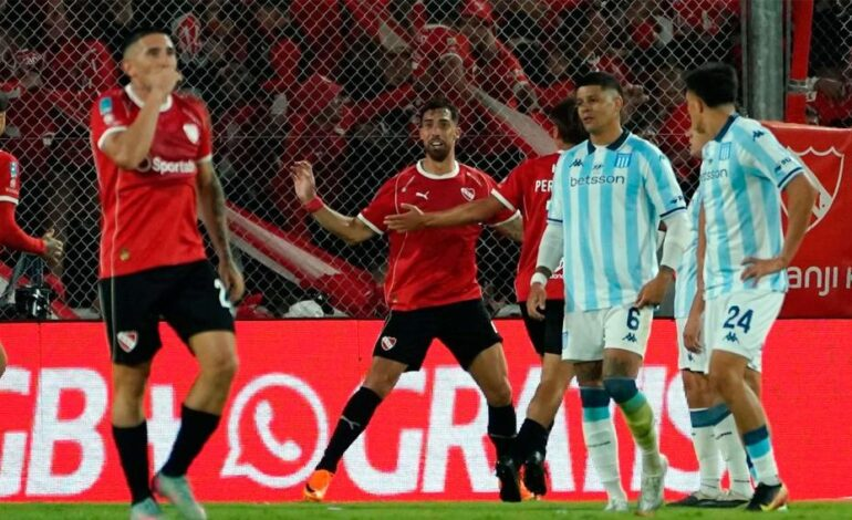 Hitos Históricos del Futbol Argentino tweet media