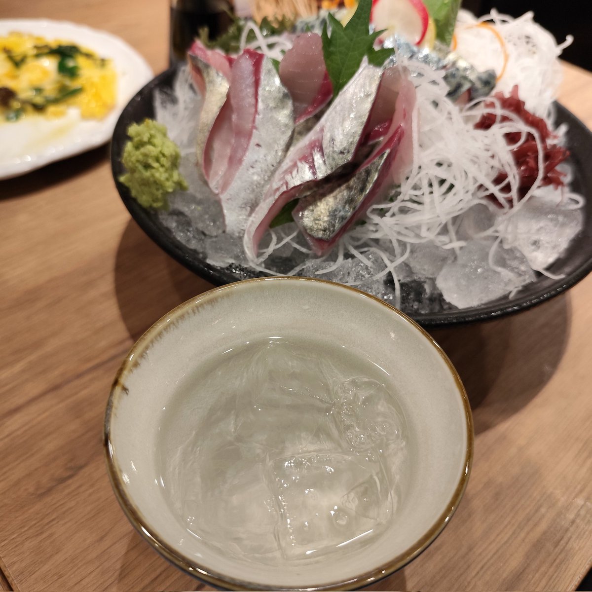 QuattroTokyo's tweet photo. 新宿の『九州 熱中屋』で夜ご飯
生簀から上げて捌く活豊後サバは絶品。九州の焼酎と合う
 #九州熱中屋 https://t.co/0DndpfbxID