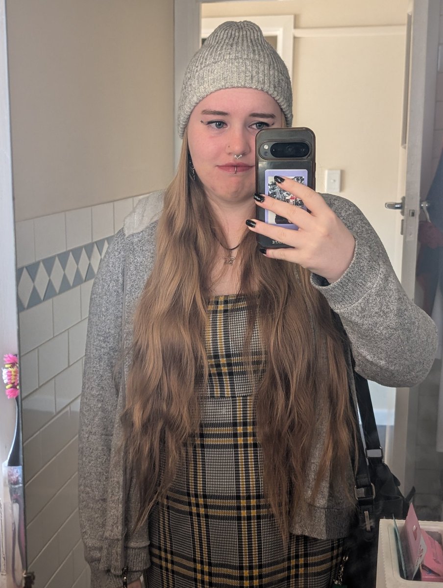 Peggy🍞 tweet media