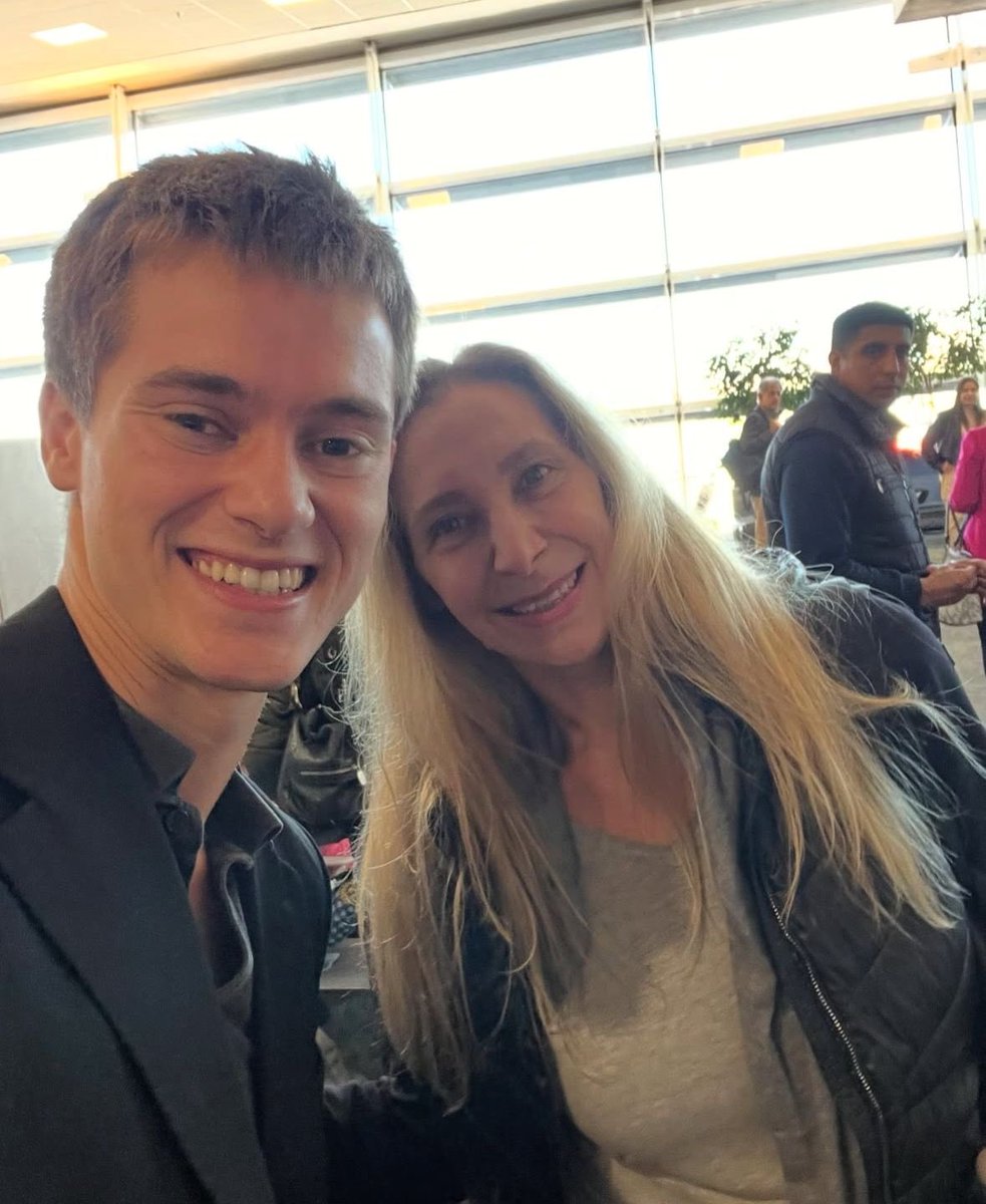 Palazzista De Palazzo tweet media