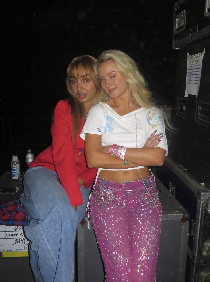 pinkpantheress source tweet media