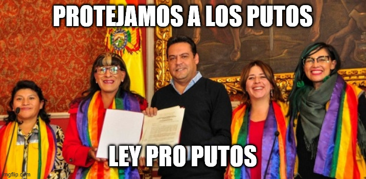 _Me_Empobrece_☩ tweet media