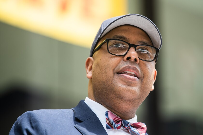 blackcrimefeed's tweet image. Timothy King, former CEO of Urban Prep Academics, has been indicted for embezzling over $103,000 of the non-profit's funds for personal expenses.

Name: Timothy King
City: #Chicago 

#EMBEZZLEMENT #FRAUD

fox32chicago.com/news/former-ch…