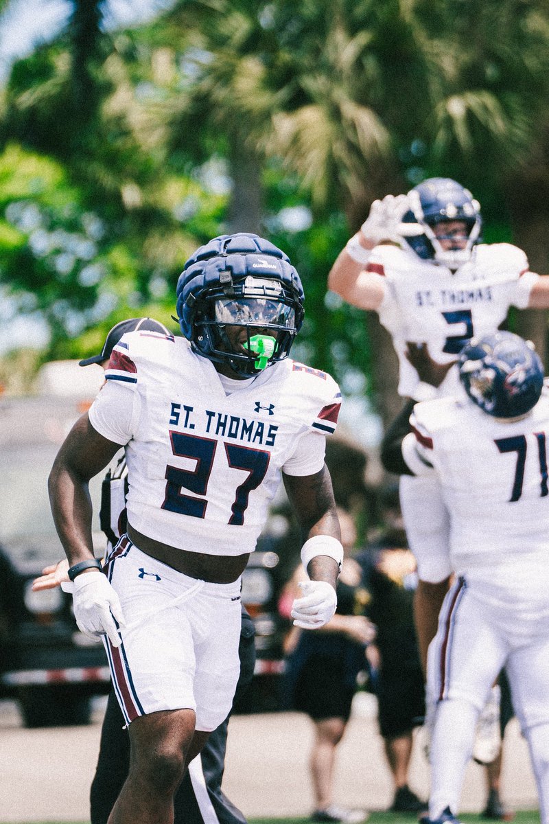 AntRackies's tweet photo. Thats a wrap on spring ball , all glory to God for allowing me to develop and get better every day completing year 1 💚
@coachkhalilp @STU_Football @CoachDrewDavis https://t.co/8h3IS3bsey