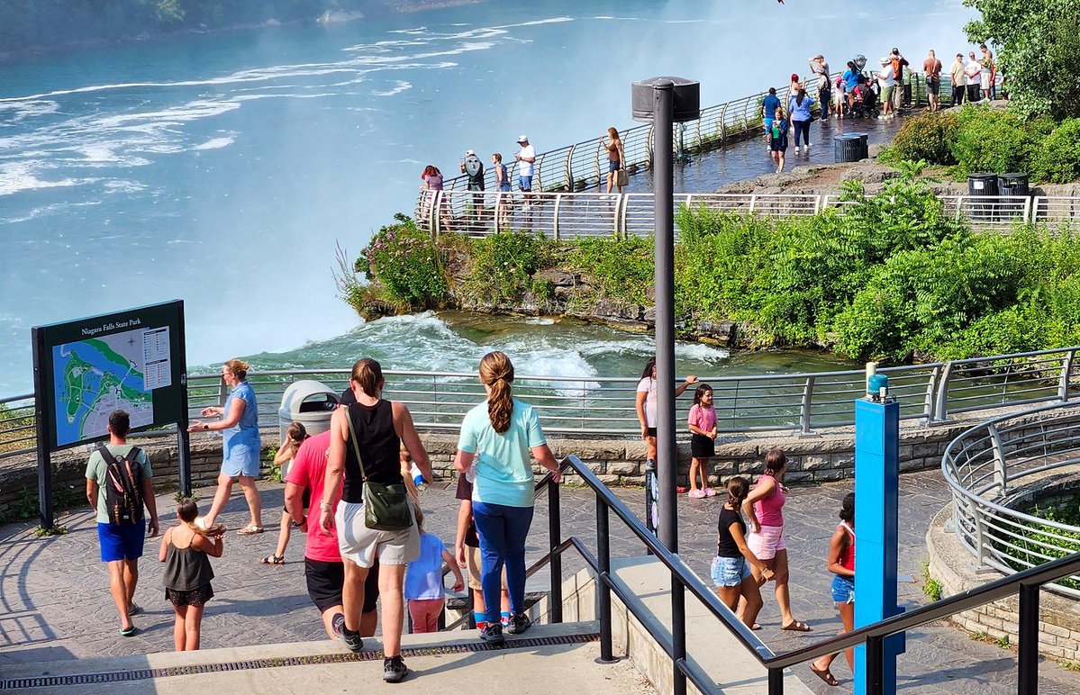 Lake Nipissing🇺🇸🇨🇦 tweet media