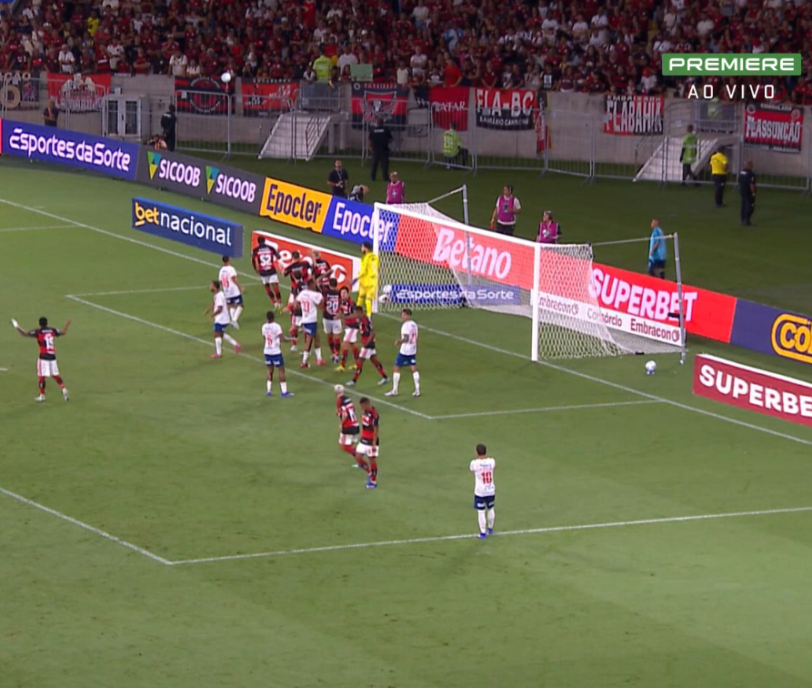 Everton Ribeiro, me considere seu terceiro filho