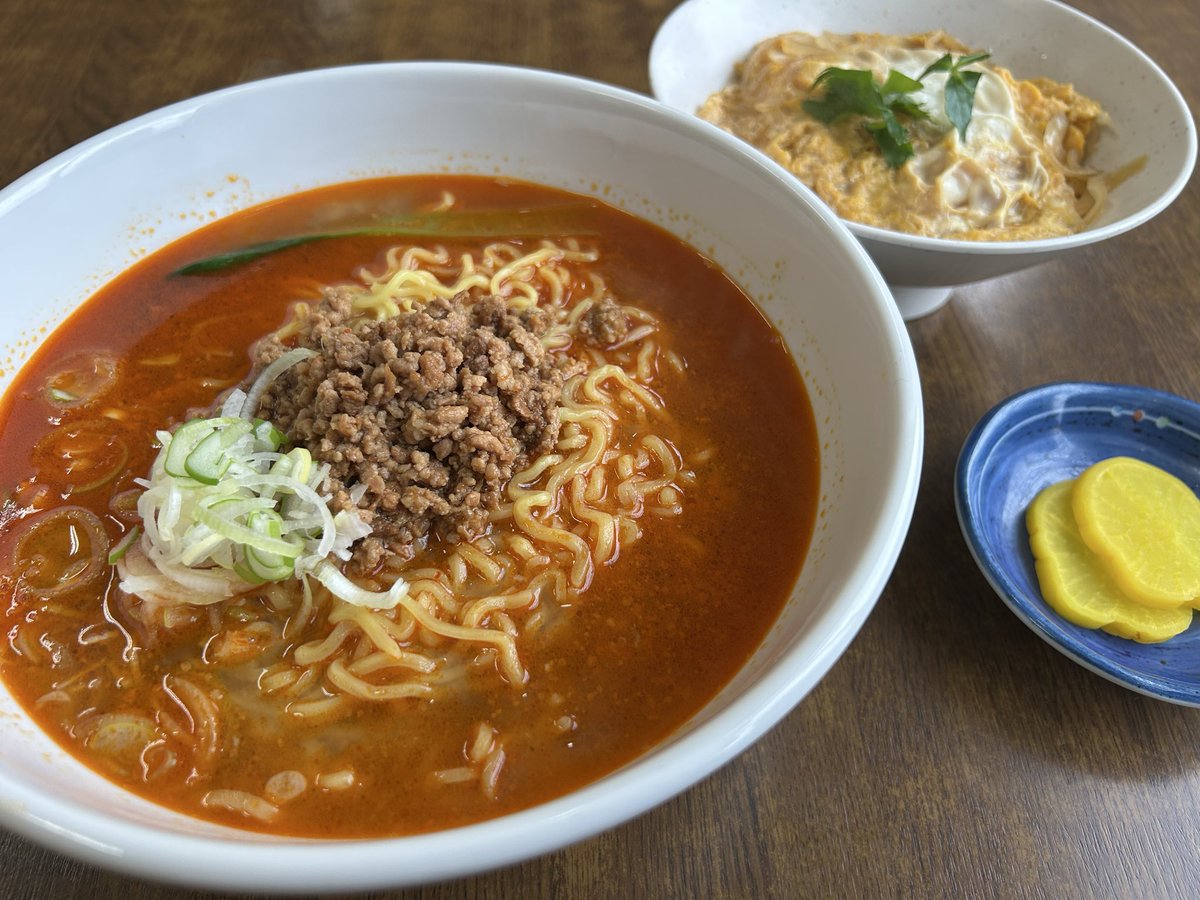 勢登鮨 tweet media