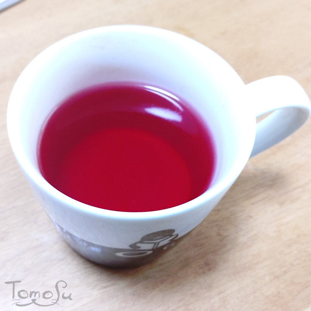 ともす tweet media