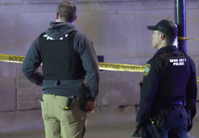 3 students, 2 others shot along nightlife district near the University of Iowa, authorities say