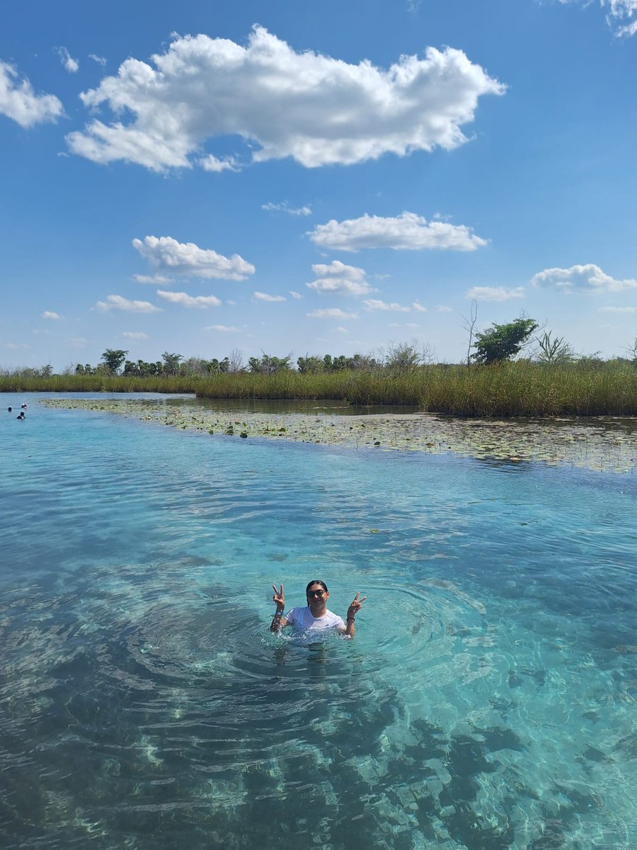 ito_castillo10's tweet photo. Sol, agua y buena vibra: la receta para un día perfecto. ☀️Baranda https://t.co/Nv5N0F8B27