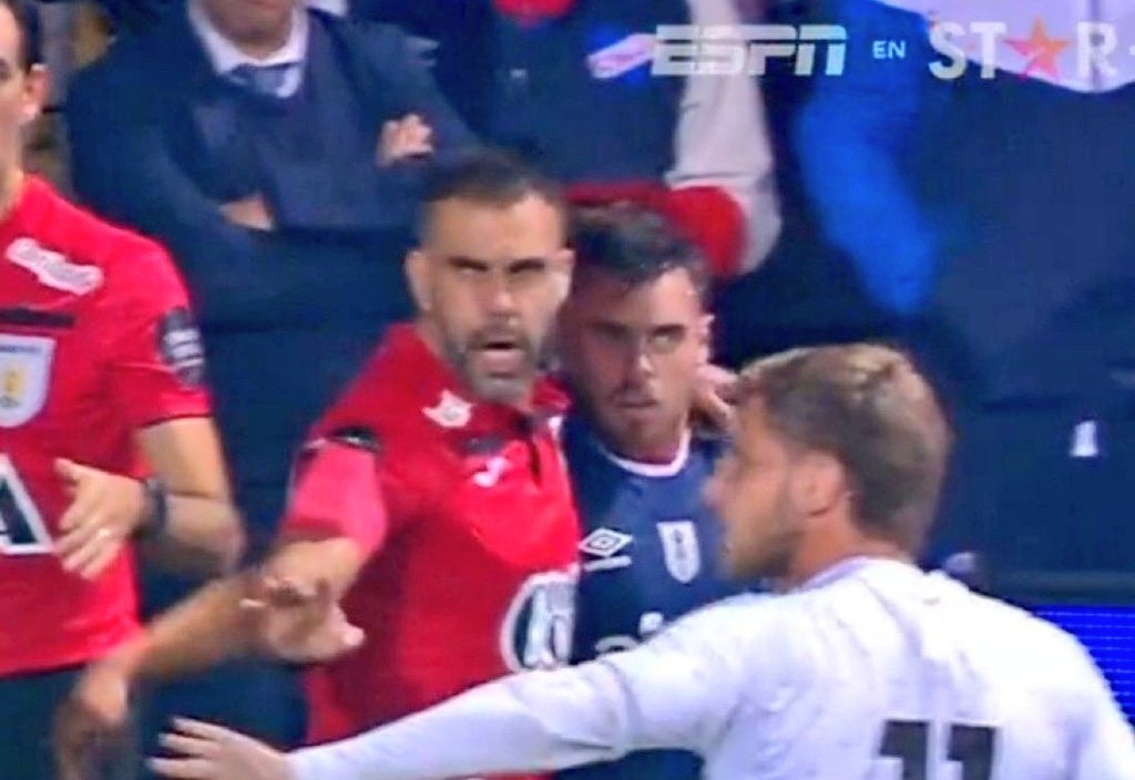 𝑮𝑳𝑶𝑹𝑰𝑶𝑺𝑶 𝑪𝑨𝑹𝑩𝑶𝑵𝑬𝑹𝑶 (@cap_glorioso) on Twitter photo 