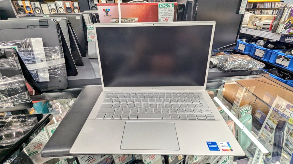 ponnkichike's tweet image. ＃ジャンク ＃ノートPC ＃DELL
11世代 i5のジャンクノートPCが
BIOS起動OKで税込19,800円✨

コレは安いんじゃない⁉️
＃ハードオフファミリー