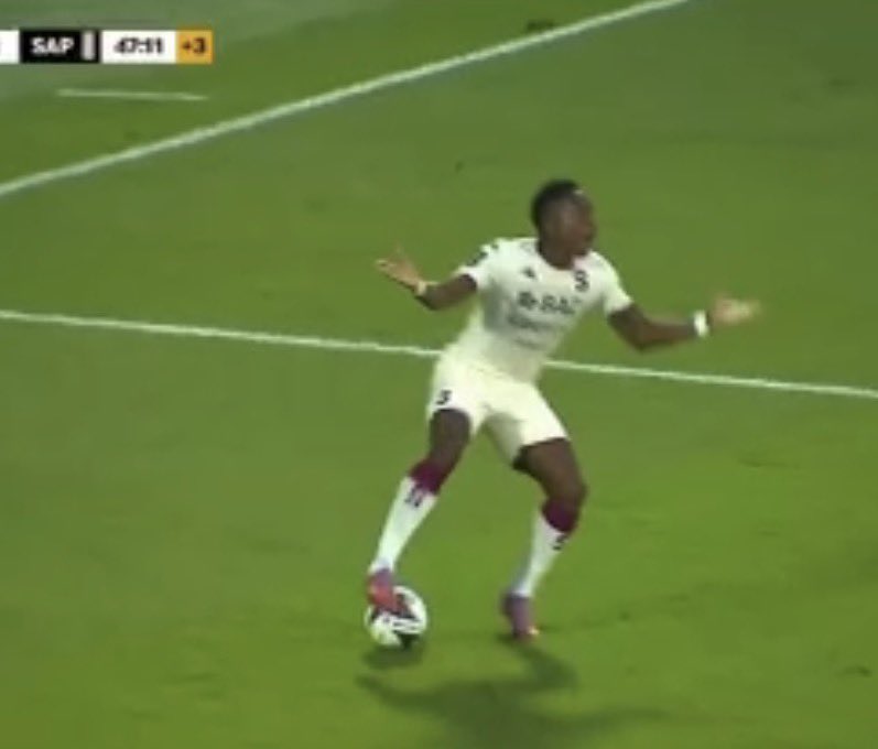 Víctor Poveda tweet media