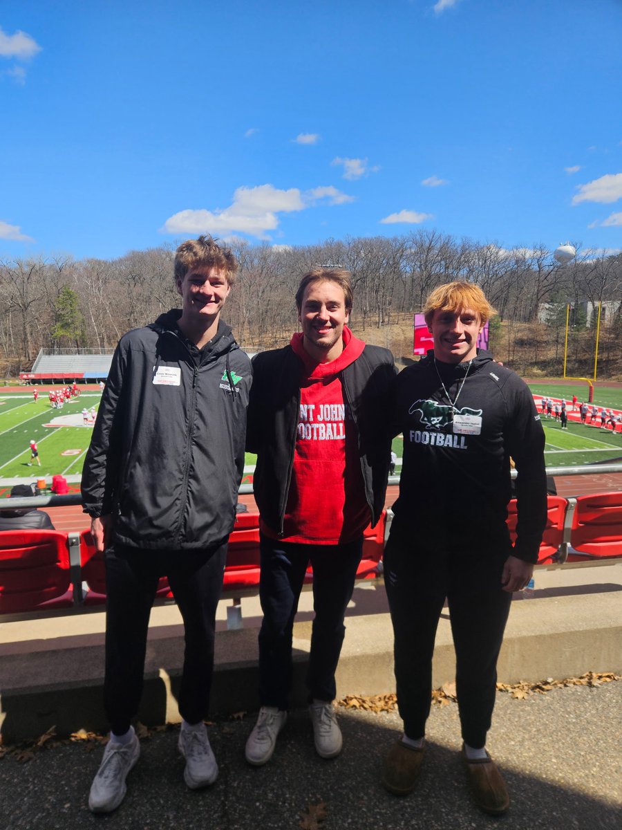 CaseW_19's tweet photo. Thanks @kole_heckendorf and @CoachHerberg for a great Junior Day visit to @SJUJohnnies! Great to see the campus and connect with @MoundsviewFB alumni @LoganJ_MV and Dylan Wheeler too! 
@MobergAaron @coachOdom4 @OJW_Scouting @NWahlScouting @PrepRedzoneMN @ProMNAthletics https://t.co/4NDMwqv76C
