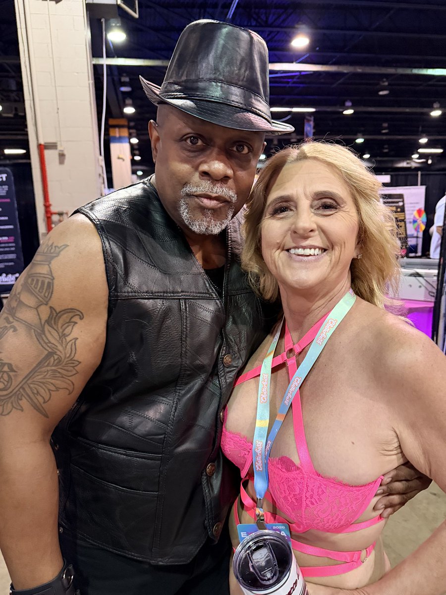 Bridgette Daniels - โ26 ASN Best GILF Finalist tweet media