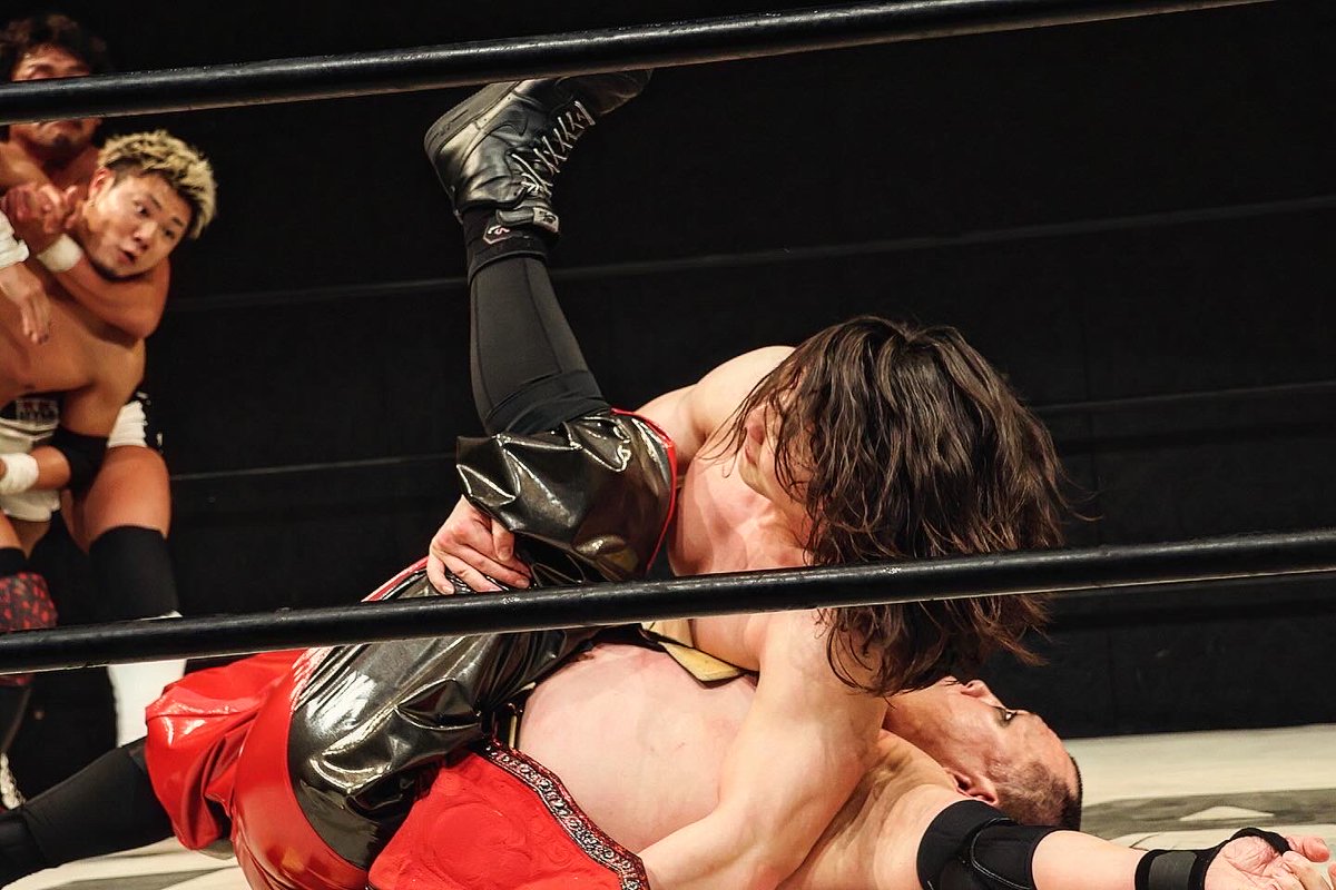 butsuzo2025's tweet image. #GLEAT #KAZMASAKAMOTO  #JUNJIE #ジュンジェ　#俊桀　

受けてくれるという信頼があるから、迷いなく踏み込める。それはお互いの技術や感覚が研ぎ澄まされているから成り立つ関係だと思っています。