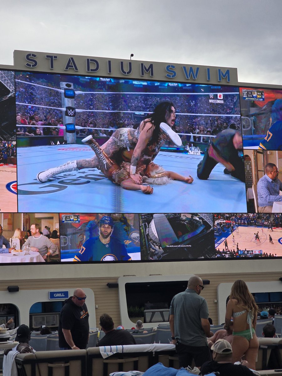 Sean Ross Sapp of Fightful.com tweet media