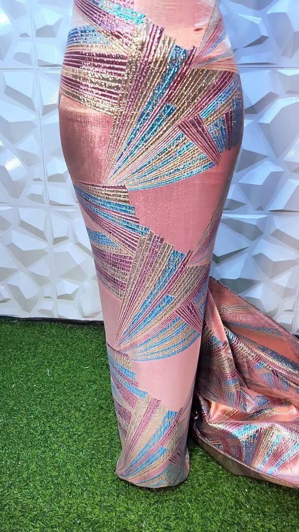 Alake_alaso_oge tweet media