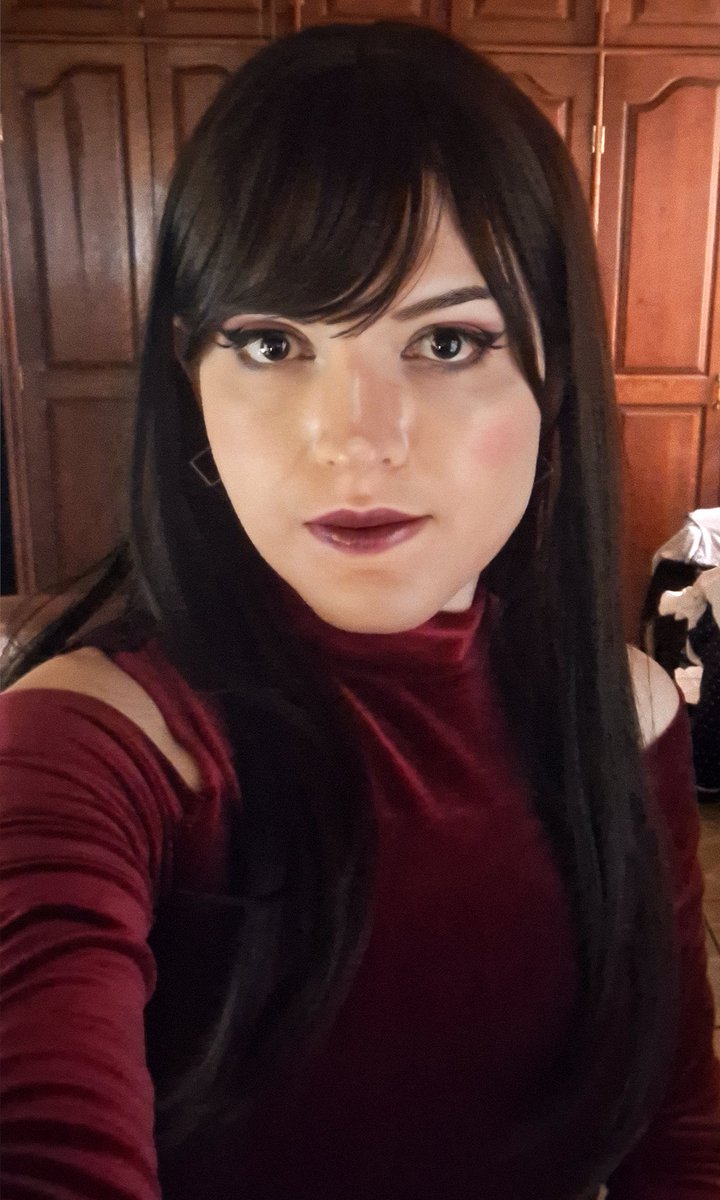 RubyScarletC's tweet photo. Outfit de frío aunque ya no haga frío. 😆 La cosa es que las fotos son de hace ya algunas semanas pero no las había posteado. También dejo un video cortito al final, que tenía rato sin subir uno. :P https://t.co/NRB4S4SvG8