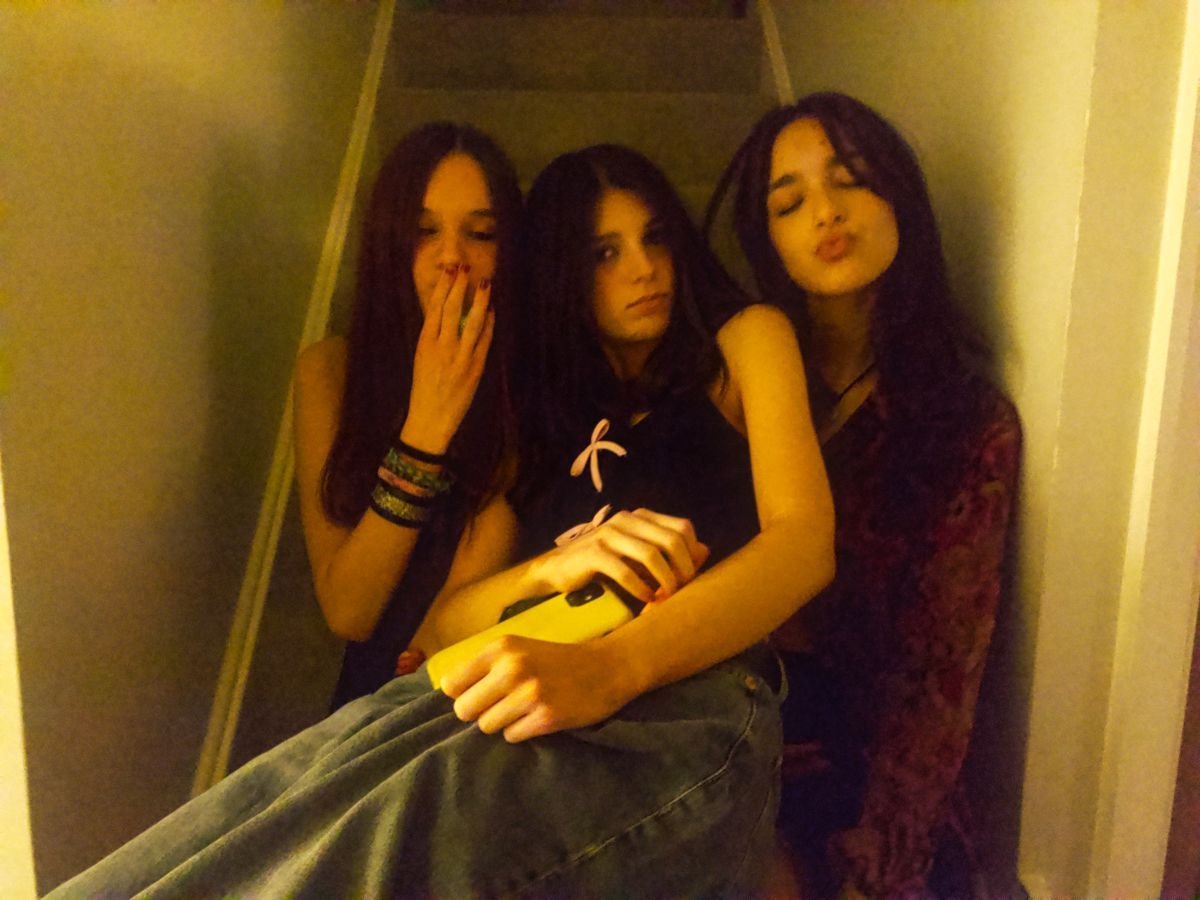 𝘋𝘪𝘯á𝘮𝘪𝘤𝘢: "¿𝘘𝘶é 𝘩𝘢𝘺 𝘦𝘯 𝘭𝘢 𝘨𝘢𝘭𝘦𝘳í𝘢 𝘥𝘦 𝘚𝘶𝘤𝘳𝘦𝘵𝘵𝘦?"
𝘐𝘥𝘦𝘢 𝘰𝘳𝘪𝘨𝘪𝘯𝘢𝘭: <a href="/laukicharm/">pri 🧚‍♀️</a>