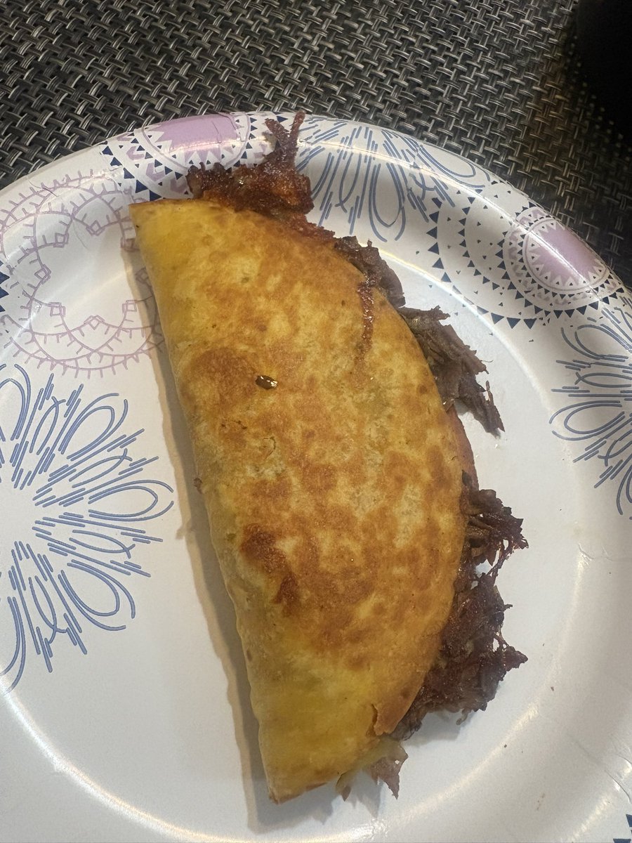 rocket hands tweet media