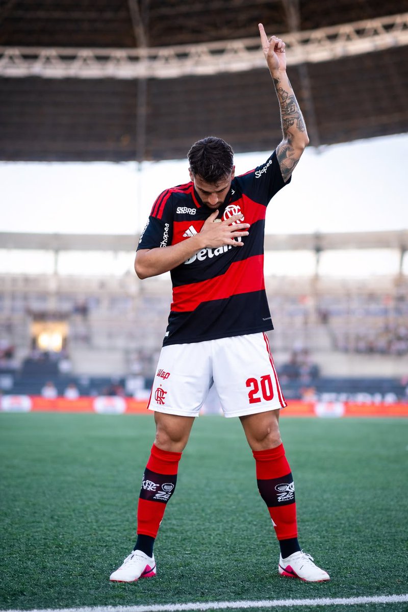 centraldanacao's tweet photo. Copa nele https://t.co/hcw5QHVZDu