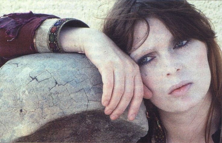 nic0archive's tweet photo. nico, barcelona, 1976 https://t.co/A4HBjpvJbi