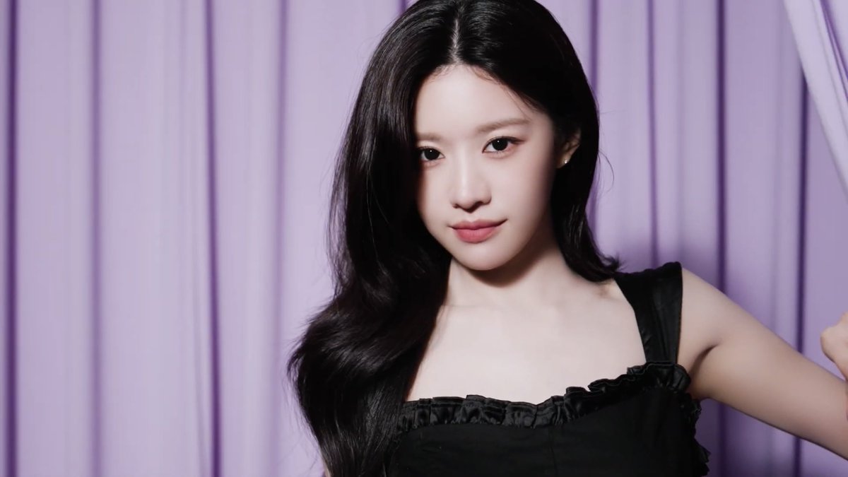 go younjung tweet media