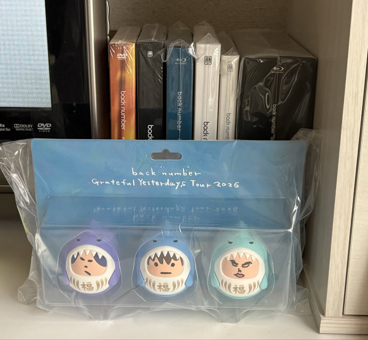 halfmoon8031's tweet photo. 届いたー
#さめだるまソフビ
#oneroom
#backnumber https://t.co/8R6l5eI0Nt