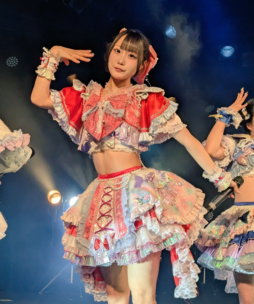 idolwaiwai's tweet image. かわいい(^o^)幸せにすることをここで誓います。
#AQA
#愛瀬かれん