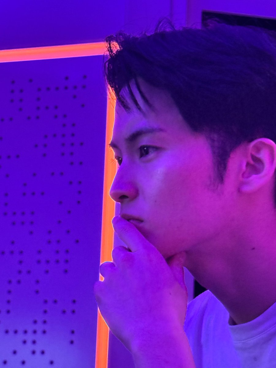 맠프루트 tweet media