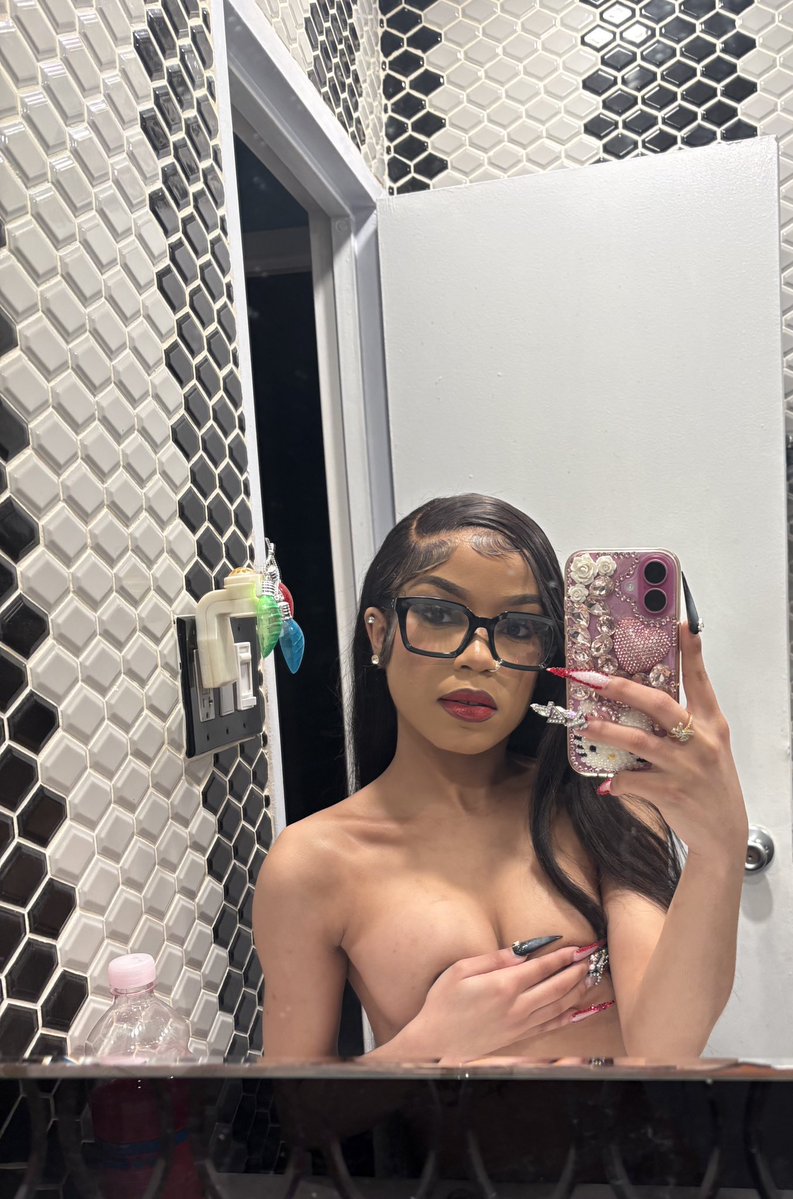 KITTY BADASS🍬🤤 tweet media