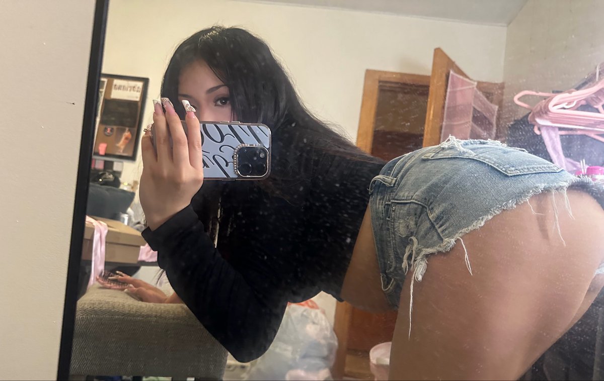 adri 🩷 tweet media