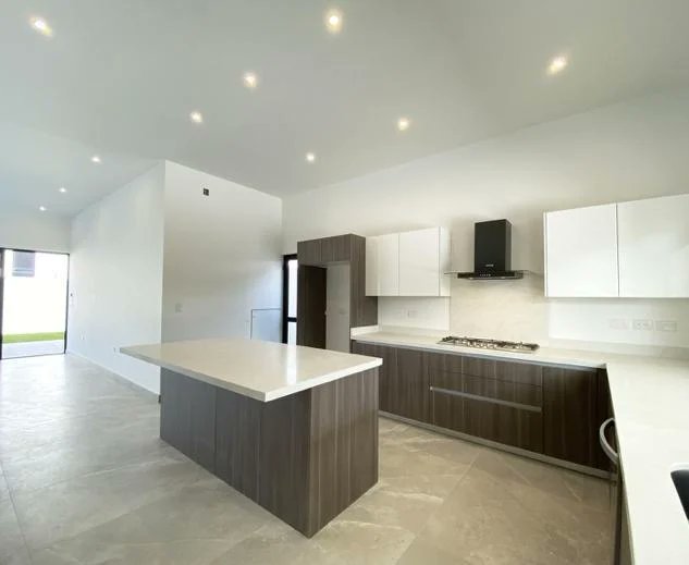 Jake Nomada 🌎 tweet media