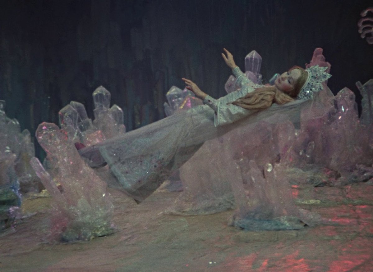 juniper_girl's tweet photo. Ruslan and Ludmila Руслан и Людмила (Aleksandr Ptushko, 1972) https://t.co/G9xz09bcBI